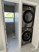 1332 NW 3rd Ave in Fort Lauderdale, FL - Building Photo - Building Photo