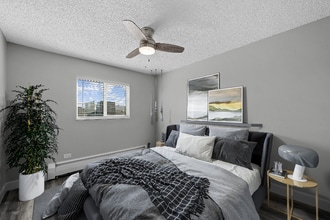 78 W Walnut St, Unit 202 in Brighton, CO - Foto de edificio - Building Photo