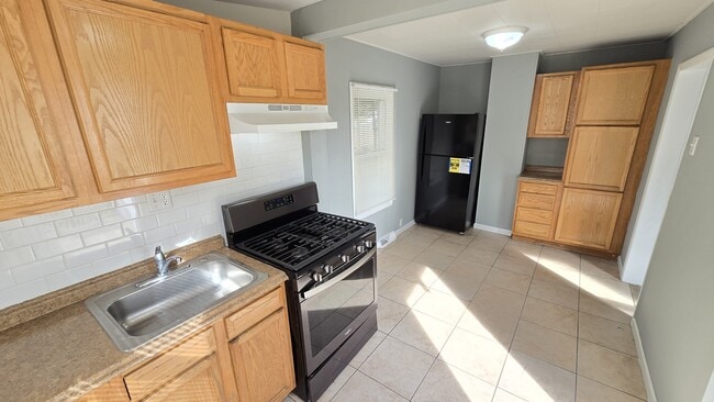 219 Black Horse Pike in Gloucester Township, NJ - Building Photo - Building Photo