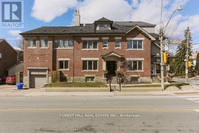 216 Heath St W in Toronto, ON - Building Photo