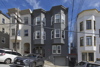 734-740 Green St in San Francisco, CA - Building Photo - Primary Photo