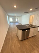 214 Alkali Dr in Buda, TX - Building Photo - Building Photo