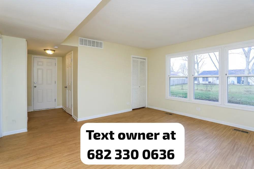 181 Mayfield Dr in Bolingbrook, IL - Building Photo