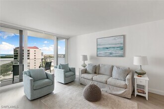 58 N Collier Blvd in Marco Island, FL - Building Photo - Building Photo