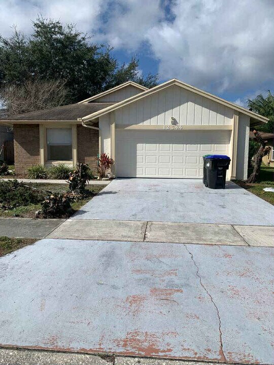12344 Coriander Dr in Orlando, FL - Building Photo