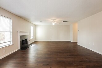 3046 Summer Breeze Dr in Villa Rica, GA - Building Photo - Building Photo