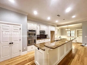 845 Old Agency Rd in Ridgeland, MS - Foto de edificio - Building Photo