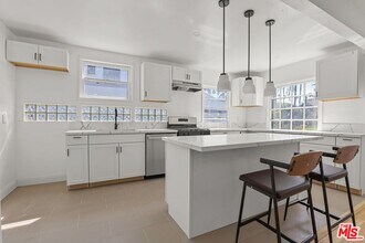 4409 Victoria Park Dr in Los Angeles, CA - Building Photo - Building Photo