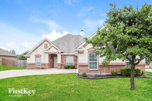 104 Abbey Rd in Waxahachie, TX - Building Photo