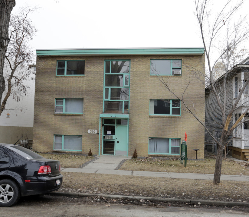 520 15th Ave SW in Calgary, AB - Building Photo