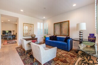 1110 Healdsburg Ave in Healdsburg, CA - Building Photo - Building Photo