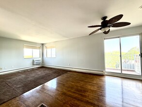 6 New Ln, Unit 7A in Staten Island, NY - Foto de edificio - Building Photo