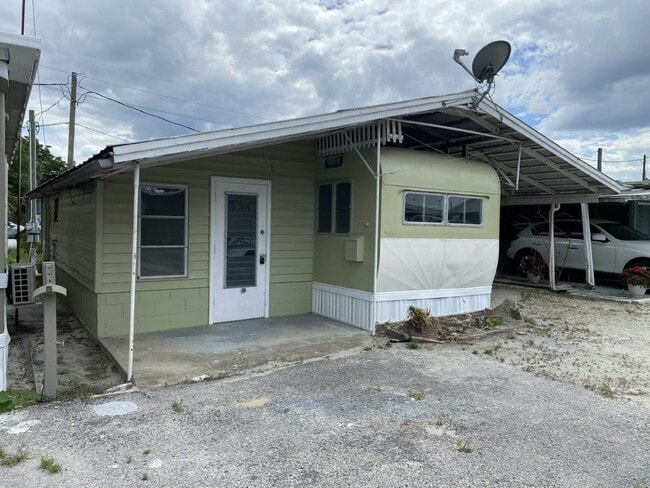 property at 50 Circle Dr