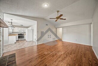 9 Point W Cir in Little Rock, AR - Building Photo - Building Photo