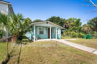 216 9th St S in Jacksonville Beach, FL - Building Photo - Building Photo