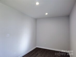 8031 Sinnet Pl in Charlotte, NC - Building Photo - Building Photo