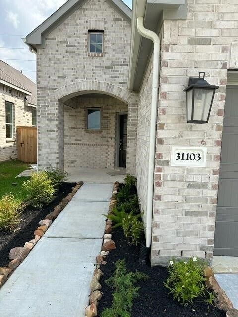 31138 Myers Hvn Ln in Hockley, TX - Foto de edificio