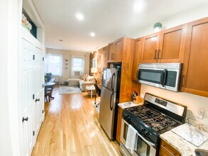 88 West Cedar St, Unit 6 in Boston, MA - Building Photo - Building Photo