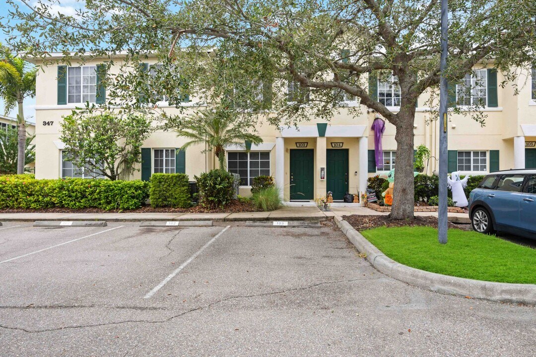 347 Cape Harbour Loop in Bradenton, FL - Building Photo
