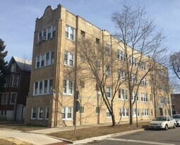 4301 N Drake Ave, Unit 3 in Chicago, IL - Building Photo