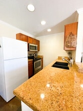 140 Uwapo Rd, Unit 60-202 in Kihei, HI - Building Photo - Building Photo