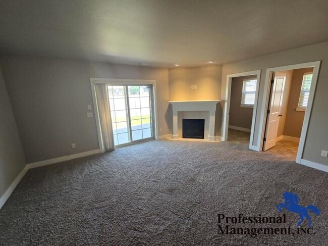1636 S Castle Stone Square in Billings, MT - Building Photo - Building Photo