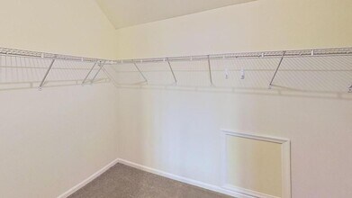 2 Mustang Dr in La Plata, MD - Building Photo - Building Photo