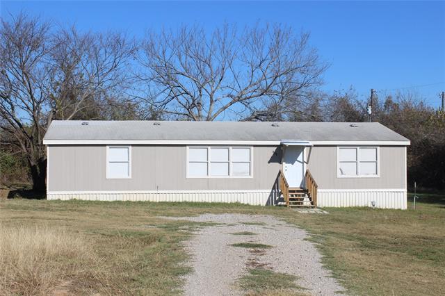 999 Cottonwood St in Azle, TX - Building Photo