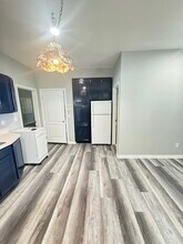 518 S Helberta Ave in Redondo Beach, CA - Building Photo - Building Photo