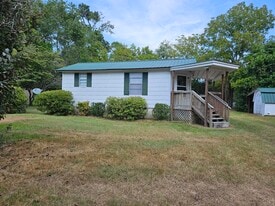 40 Wildwood Rd in Barnwell, SC - Building Photo