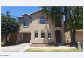 1410 E Mobile Ln in Phoenix, AZ - Building Photo