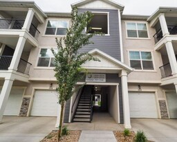 13222 S Dominica Ln, Unit J202 in Herriman, UT - Building Photo
