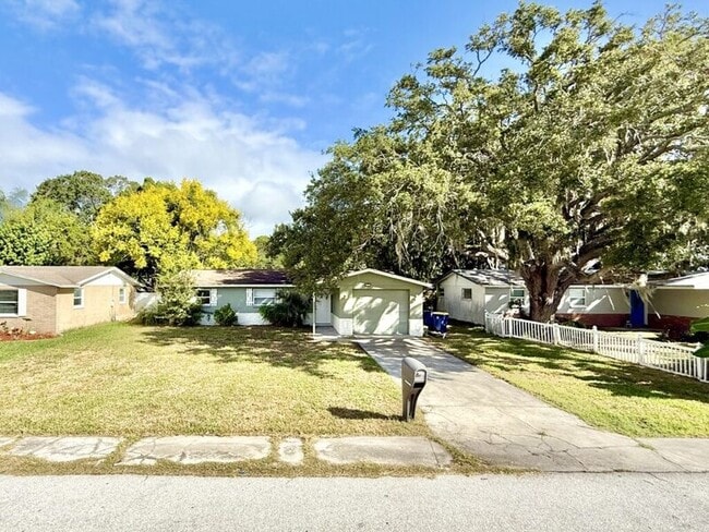 5707 Quist Dr