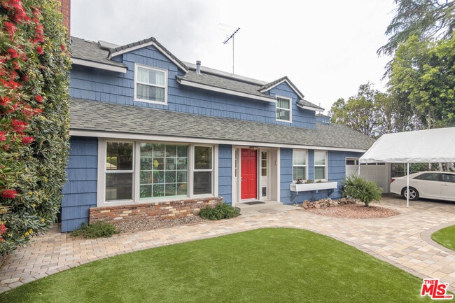 5326 Leghorn Ave in Los Angeles, CA - Building Photo - Building Photo