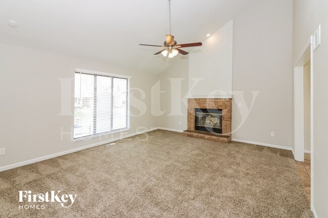 14411 Craig Ave, Unit X - 13 in Grandview, MO - Building Photo - Building Photo