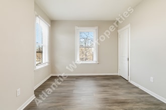 1512 Blair Ave, Unit D in Cincinnati, OH - Foto de edificio - Building Photo