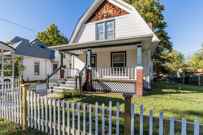 property at 1405 Windsor St