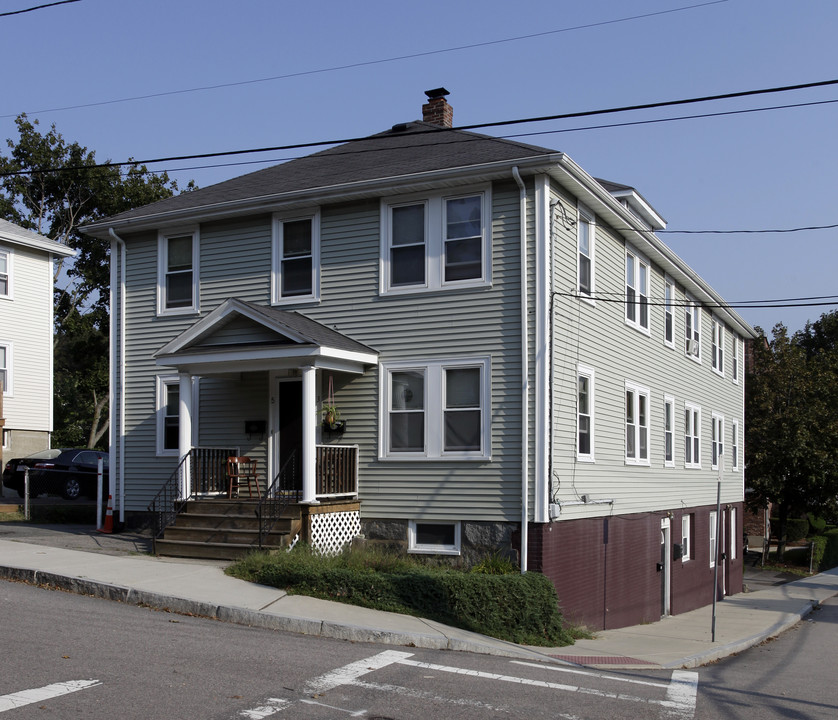 391-393 Granite St in Quincy, MA - Foto de edificio