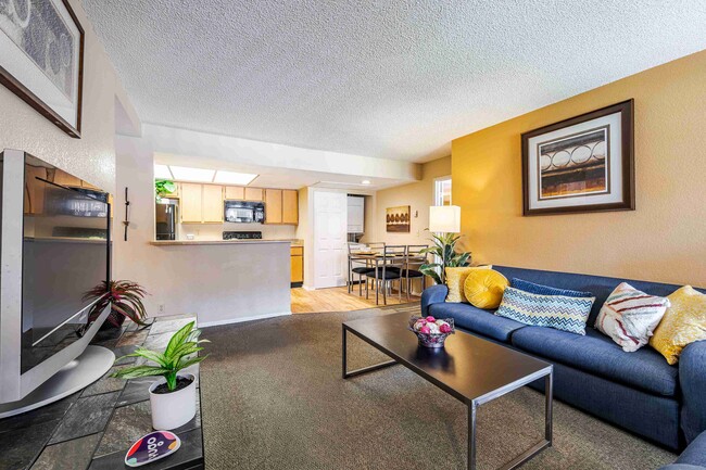 Yugo Tempe in Tempe, AZ - Building Photo - Building Photo