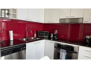 131 Regiment Square in Vancouver, BC - Building Photo - Building Photo