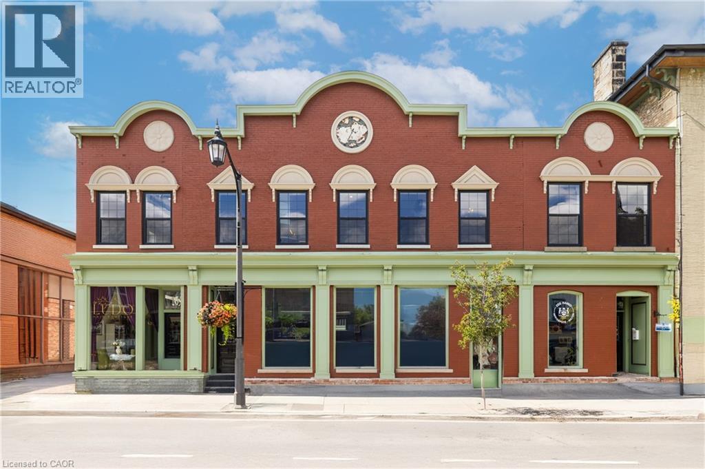 153 Main St E in Milton, ON - Building Photo