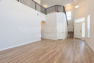 10821 Harwood Overlook Pass in Austin, TX - Building Photo - Building Photo