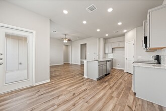 2708 Fox River Dr in Temple, TX - Building Photo - Building Photo