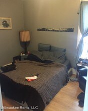 2432 S Burrell St in Milwaukee, WI - Building Photo - Building Photo