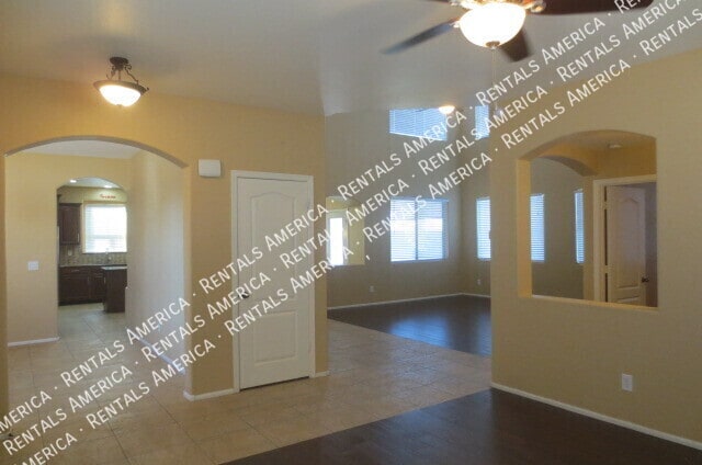 28977 N Calcite Way in Queen Creek, AZ - Building Photo - Building Photo