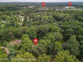 18 Seven Oaks Dr in Holmdel, NJ - Building Photo - Building Photo