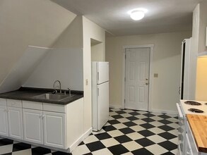 75 Prospect St, Unit 75-5 in Barre, VT - Building Photo - Building Photo