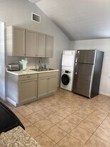 838 2nd St in Gretna, LA - Building Photo