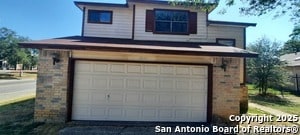 8527 Village Creek in San Antonio, TX - Building Photo - Building Photo
