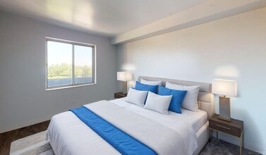 Park View Tower Apartments in Windsor, ON - Building Photo - Building Photo